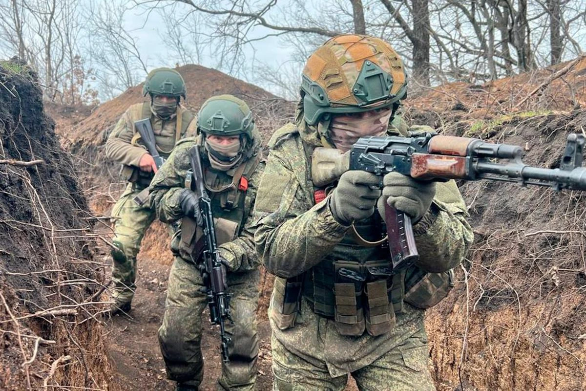 Окупанти розмістили оборонні споруди в Криму поруч із дитячим садком та школою, - ЗМІ